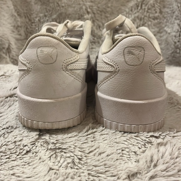 Puma Women's White Sneakers - Picture 4 of 5